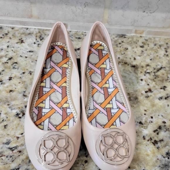 Womens Neutral Casual dress Shoes Size 6.5 - Picture 3 of 3